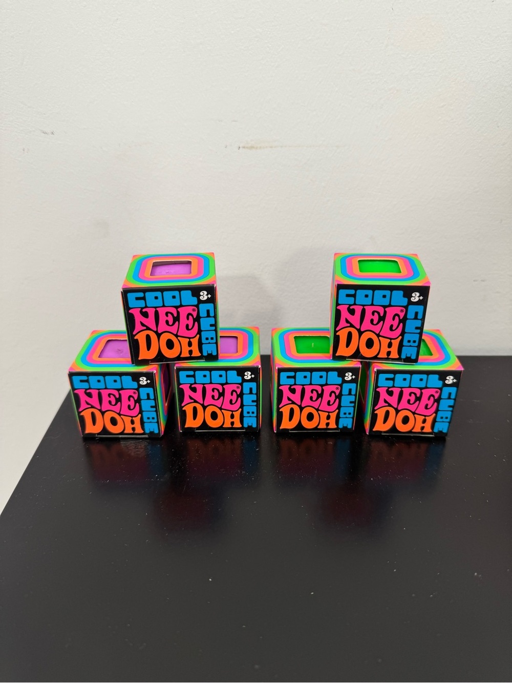 Brand new mini Cool NeeDoh Cube set of 6